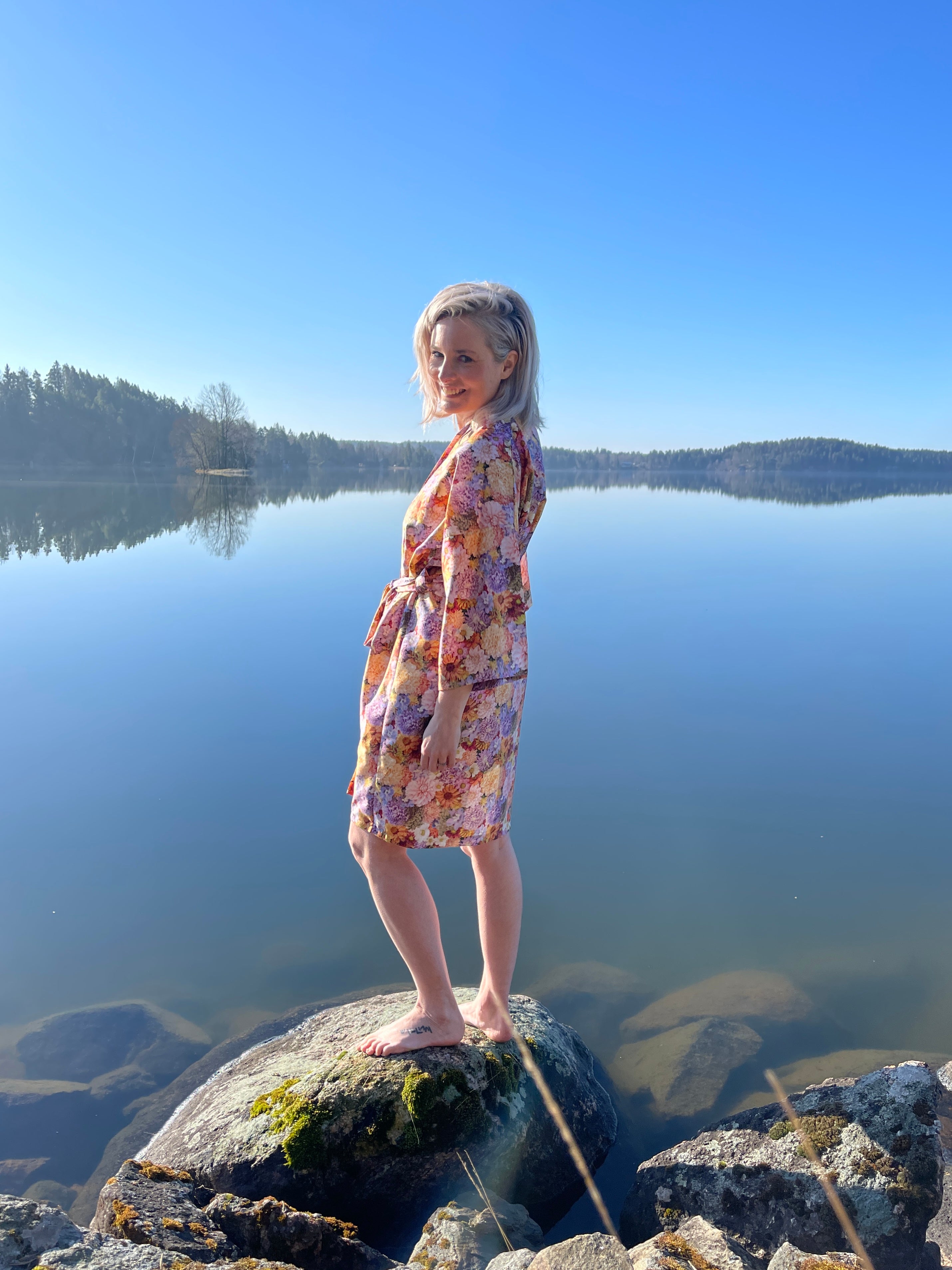 Kukkakimono pastelli  S-L lyhyt