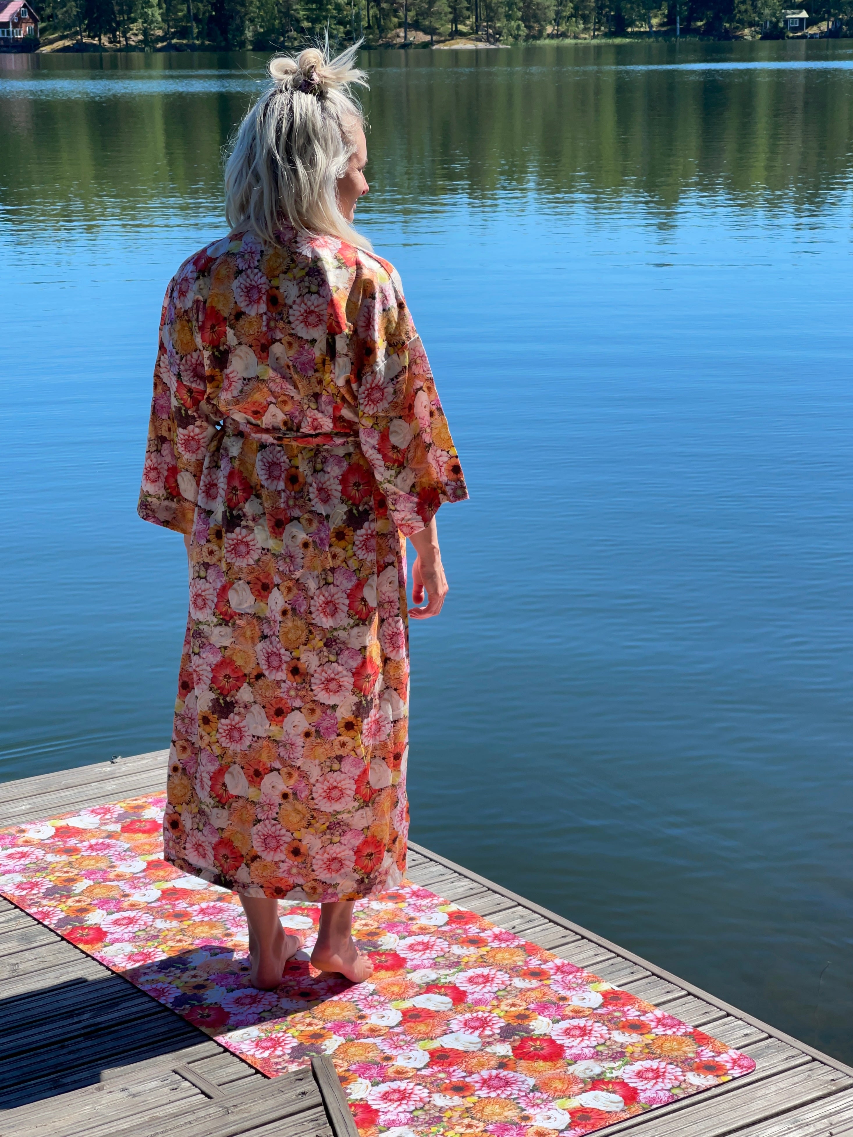 Kukkakimono oranssi S-L